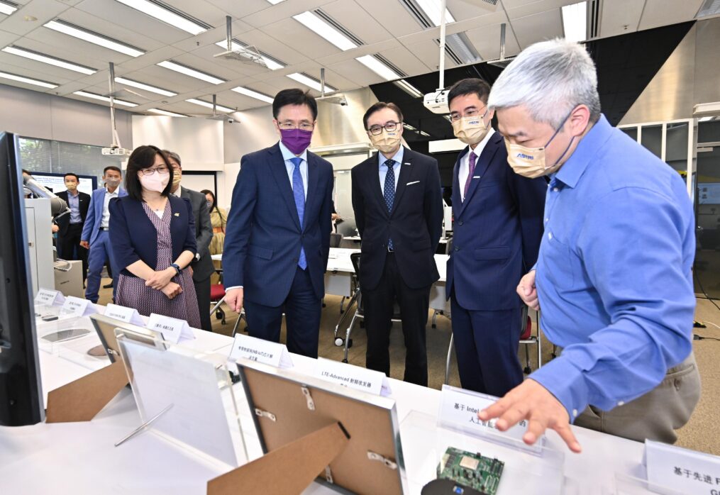 SITI visits R&D centres (with photos)